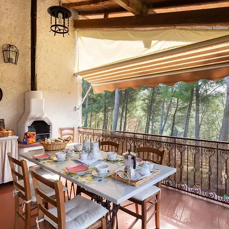Loriana Tatil Evi